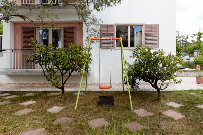 Apartments Yo Lee Bibinje Exterior photo